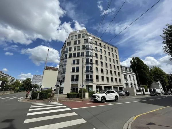 Bureaux 546 m²