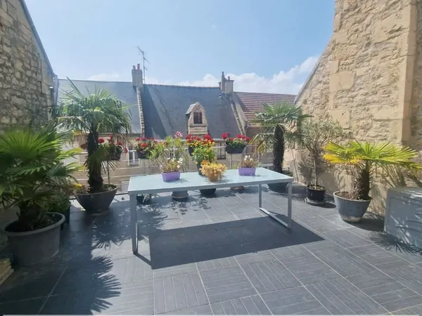 Triplex 5 pièces 163 m²