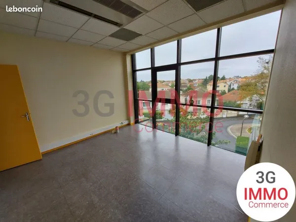 Vente pro (murs) | Bureaux | 287 m² | Niort