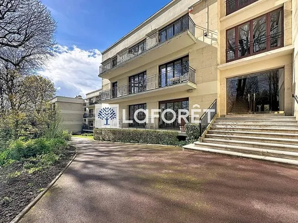Appartement 5 pièces 165 m²