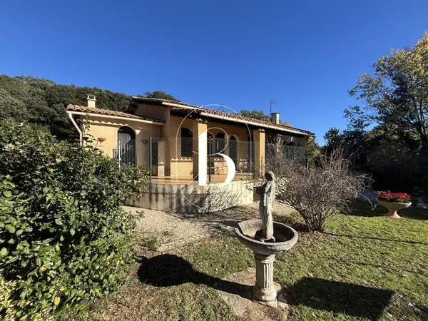 Maison Vente Uzès 4p 110m² 349000€