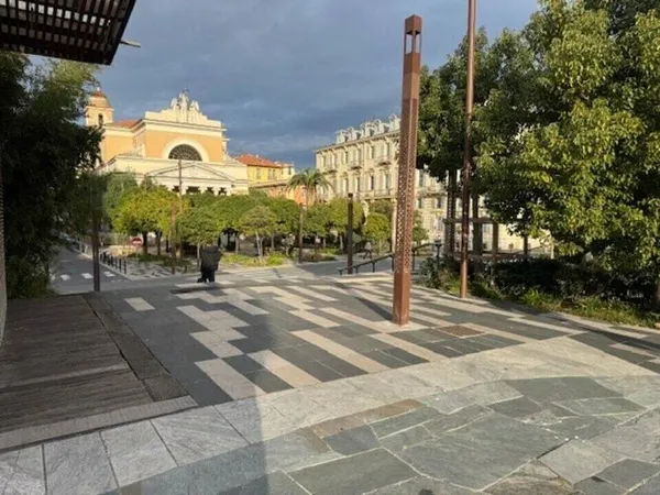 Restaurant 200 m²