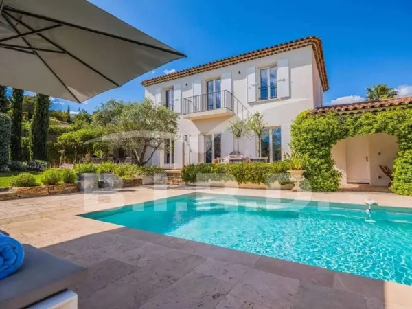 Villa 5 pièces 160 m²