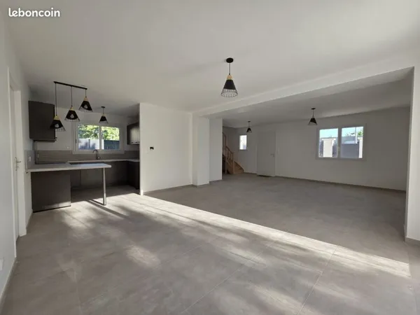 Maison 5 pièces 105 m²