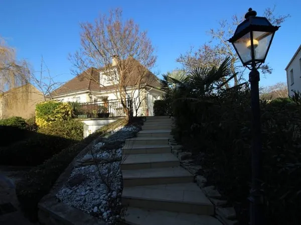 Maison 7 pièces 138 m²