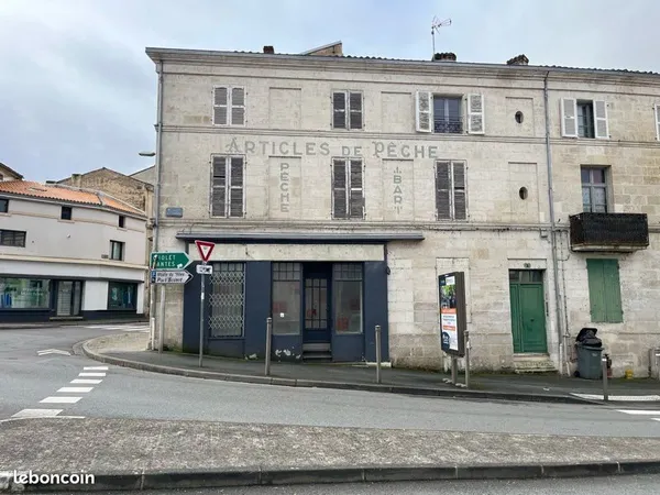 Local commercial centre-ville de Niort