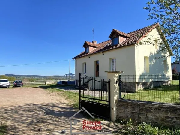 Maison 5 pièces 145 m²