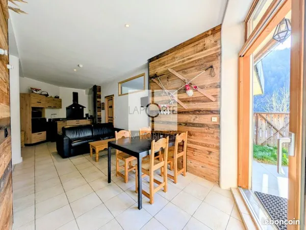 Appartement 2 pièces 53 m²