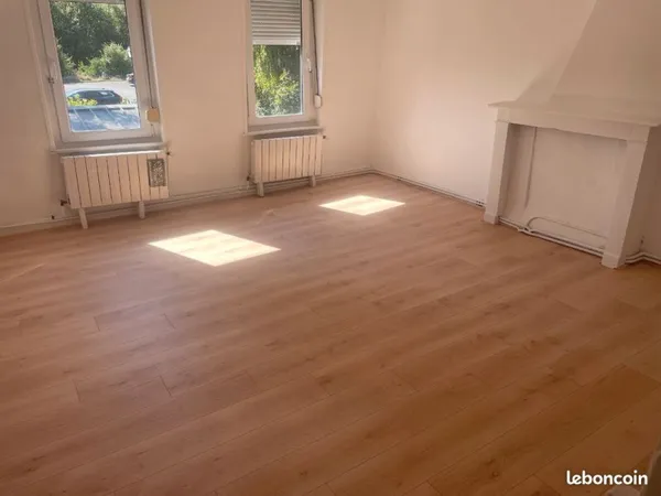 Appartement duplex 76 m² - Avesnes-sur-Helpe centre