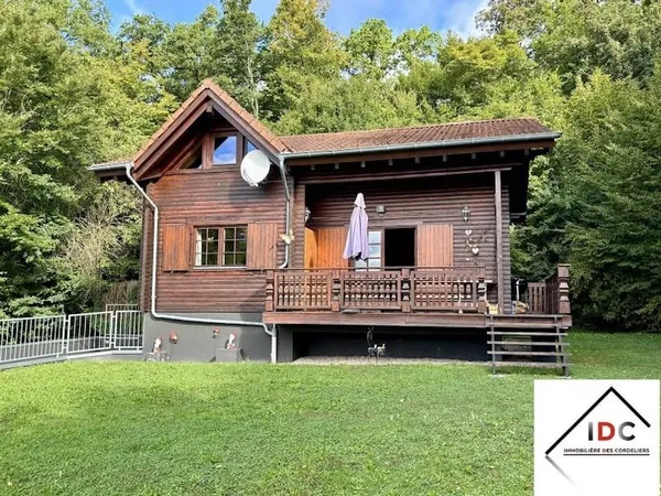 Chalet 5 pièces 116 m²