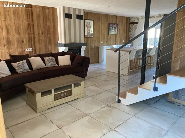 Maison T4 120m2 entièrement rénovée en 2019