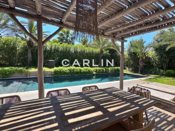 Villa 6 pièces 180 m²