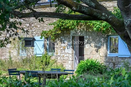 Propriété 7 pièces 187 m²
