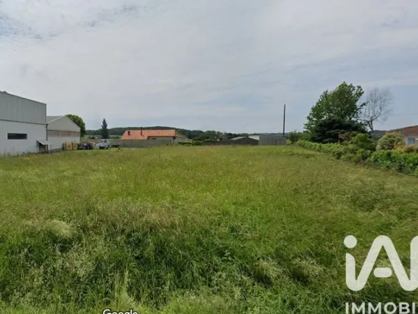 Terrain 1518 m²