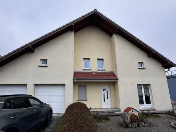 Villa 4 pièces 100 m²