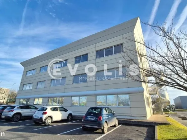 Bureaux 400 m²