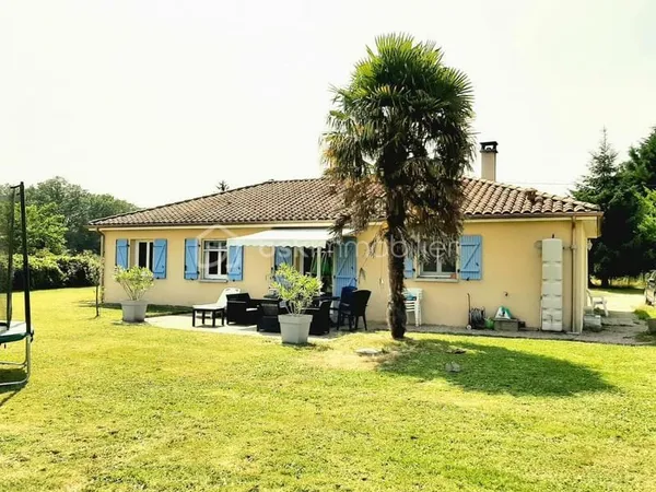 Pavillon 5 pièces de 92 m²