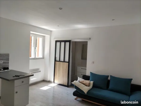 Loue studio 26 m2 RDC