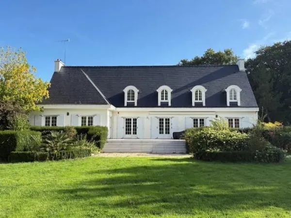 Propriété 7 pièces 427 m²