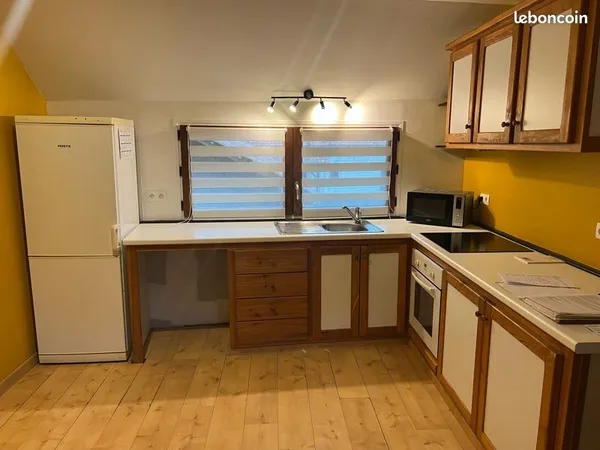 Appartement meublé premier étage deux chambres