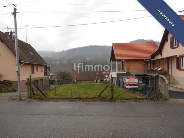 Terrain 607 m²