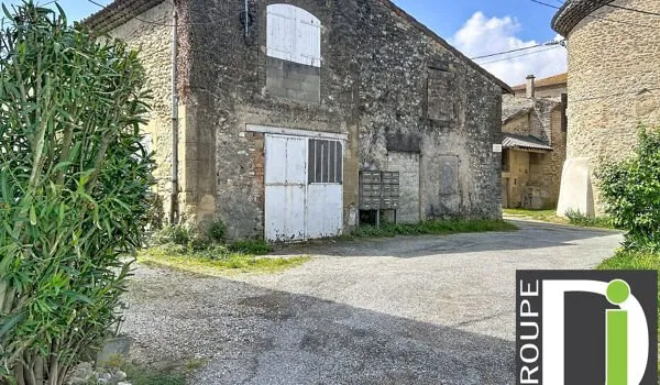 Parking/Garage/Box 70 m²