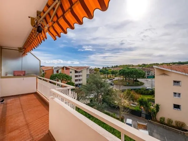 Appartement lumineux 92.5m² avec terrasse - Le Cannet
