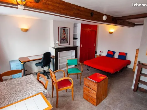 Studio appartement meublé TBE Douai centre St Jean Chatelet LISEZ BIEN L'ANNONCE SVP MERCI