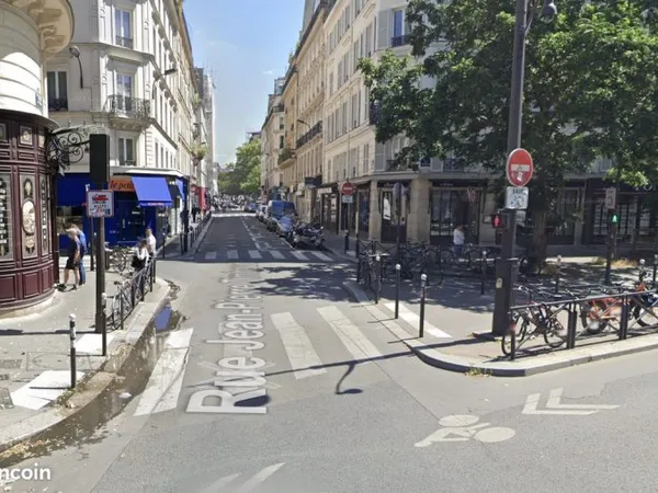 Restaurant 47 m² Paris