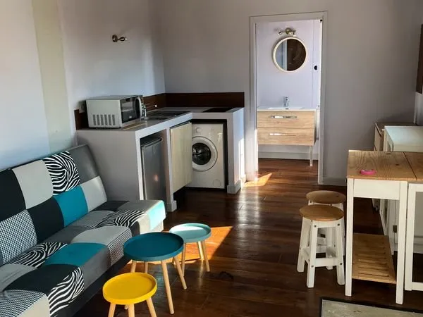 A louer charmant studio dans maison indépendante