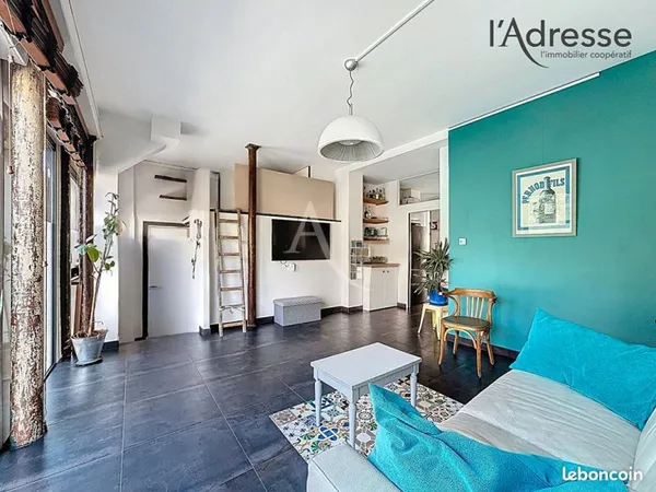 Loft 4 pièces 80 m²