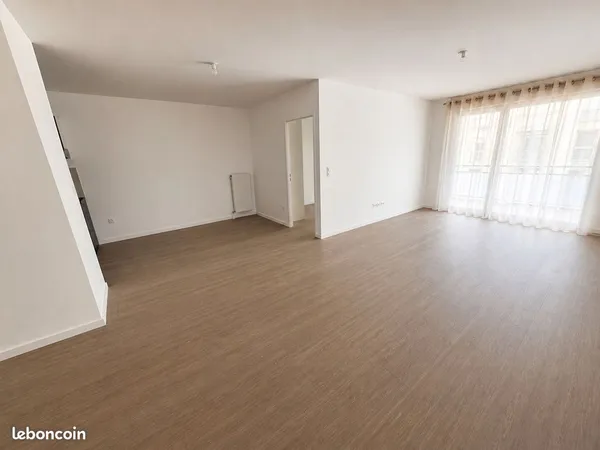 Appartement 4 pièces 83 m²