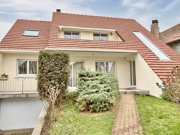 Maison 7 pièces 162 m²