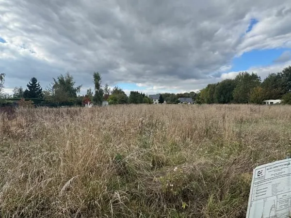 Terrain à bâtir 1 090m2