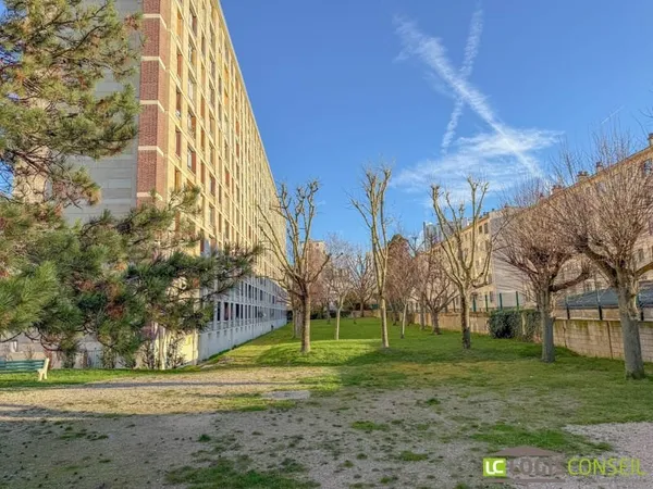 Appartement 4 pièces 56 m²