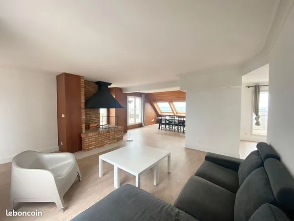 Appartement 6 pièces 198 m²