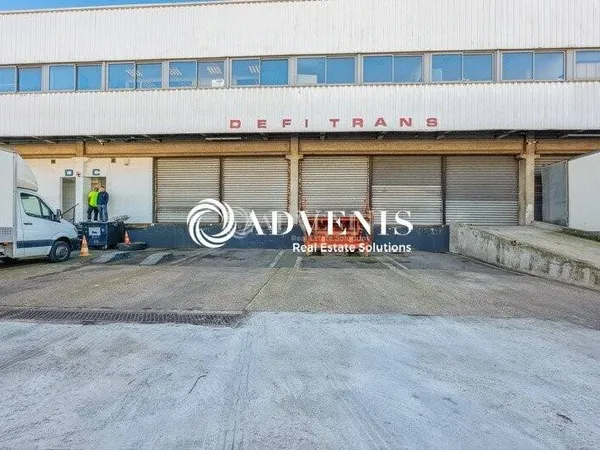 Entrepôt 1915 m²