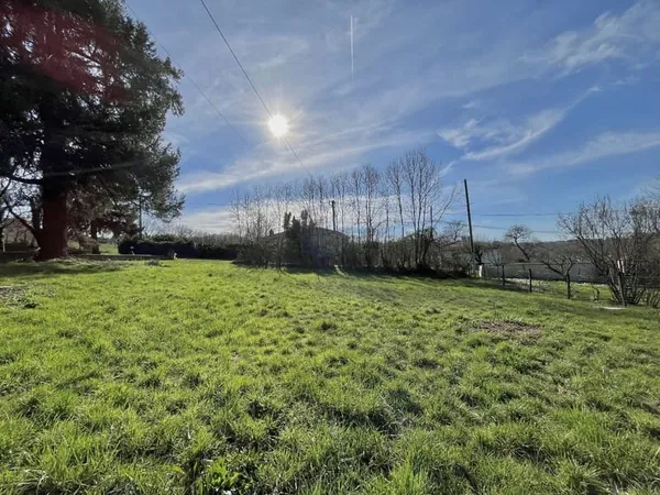 Terrain constructible