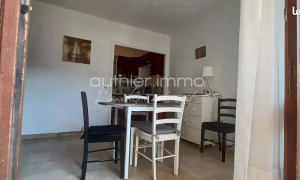Studio 1 pièce 40 m²