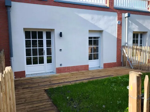 Location entre particuliers T2 en rez de jardin
