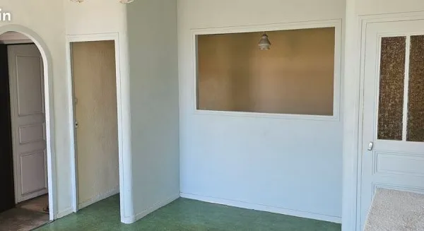 Vente appartement de type 2 sud / Est côté jardins, Bd Baille13005 MARSEILLE