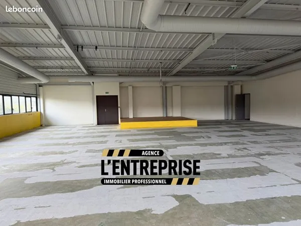 Local commercial 755 m² LANDERNEAU