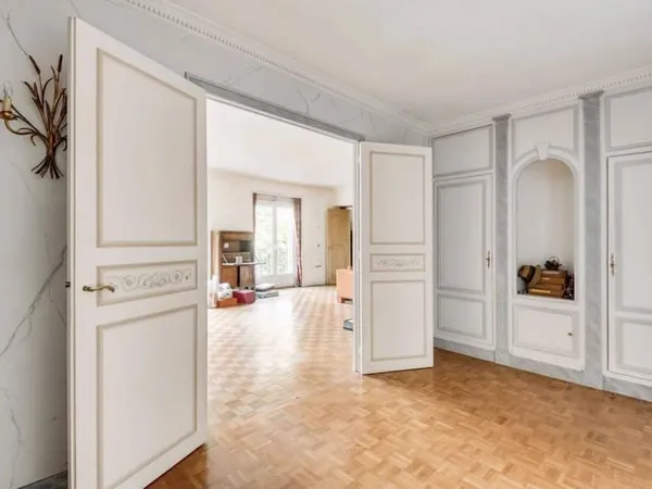 Appartement 6 pièces 172 m²