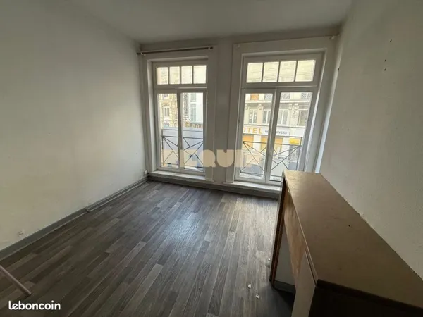 Immeuble 99 m²