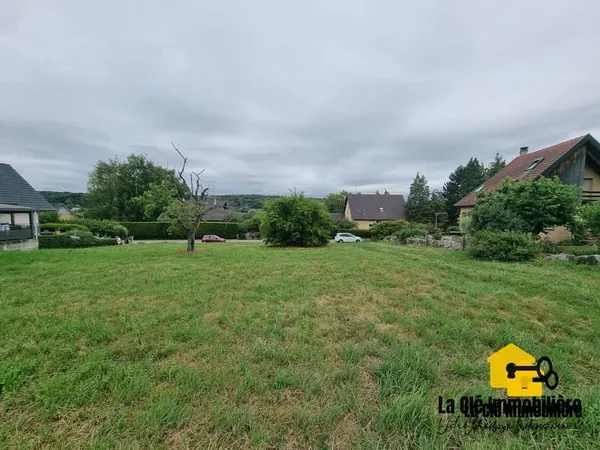 Magnifique terrain à bâtir - Libre de construction à HIRSING