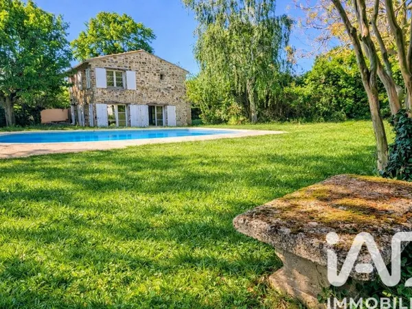 Maison 6 pièces 152 m²