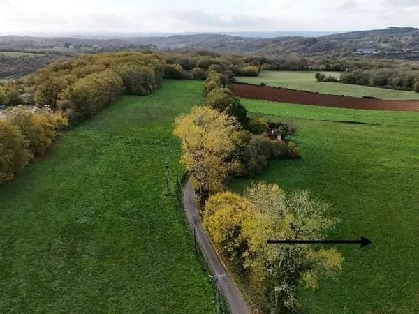 Terrain constructible avec permis d'aménager