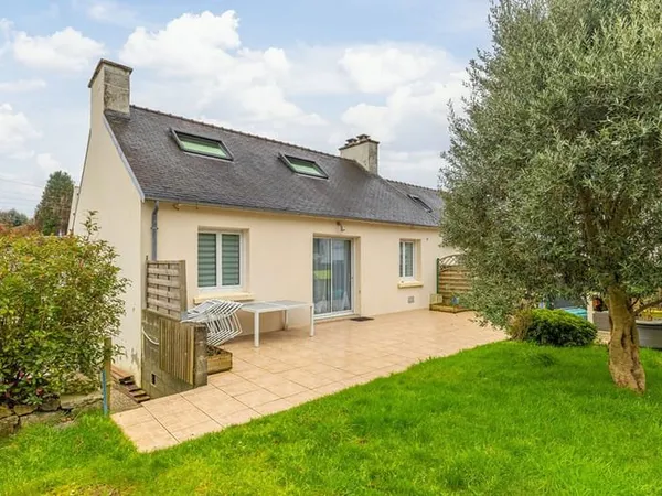 MAISON QUIMPER CORNIGUEL 104 M2