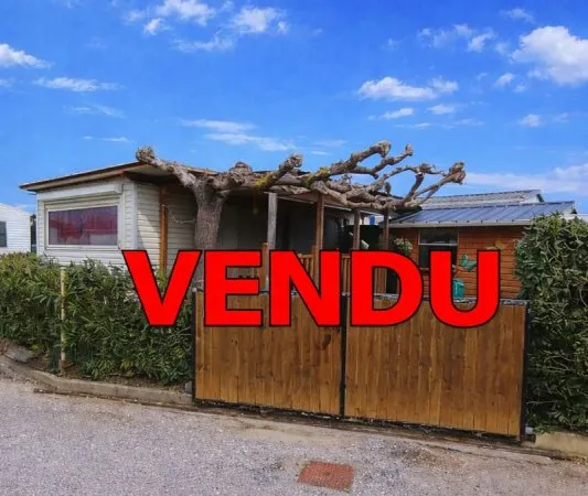 Parcelle de Terrain de Camping 120 m2 avec Mobil Home à Sigean