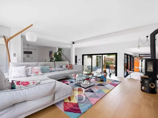 Vente - Maison Saint-Maur-des-Fossés - 1 560 000 €
